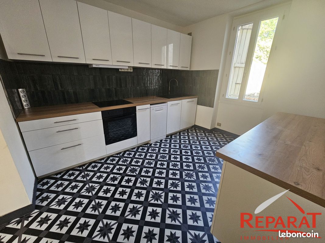 Appartement 3 pièces 77 m² · à Brive-la-Gaillarde · 77 m² · 860 €