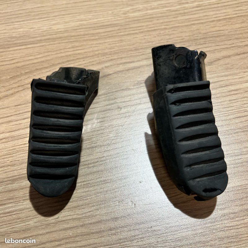 Repose pieds Honda 650 NX Dominator (image 3)