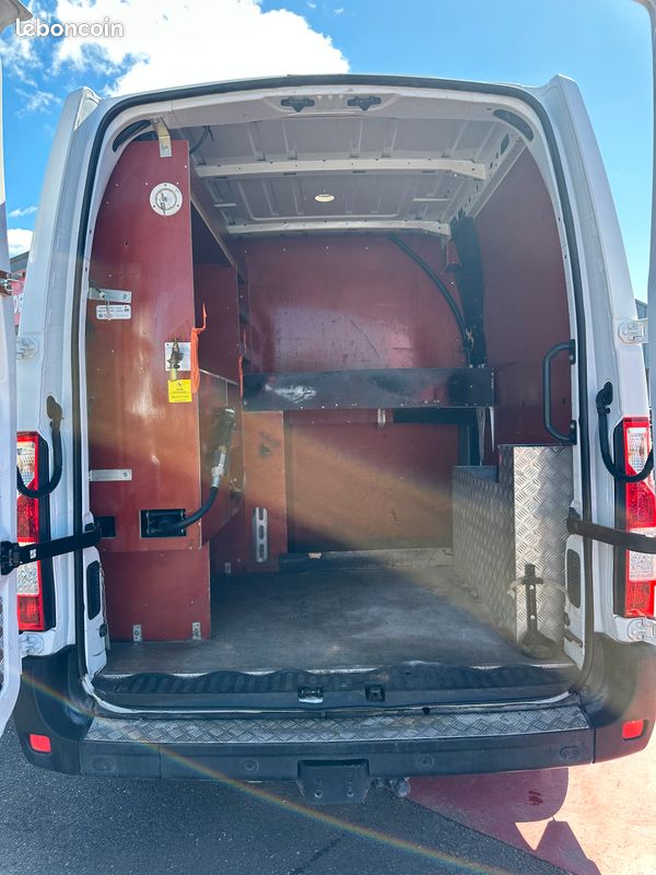 Renault Master 2.3 L DCi 135 Ch "Grand Confort" 7 Places / 1ère Main (image 8)