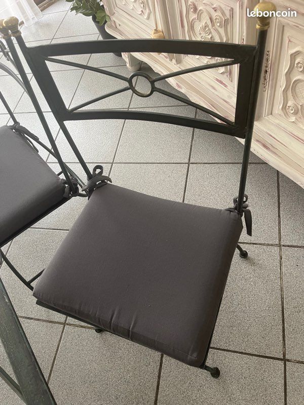 6 chaises en fer forgés (image 3)