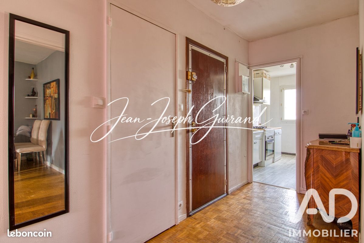 Appartement 3 pièces 63 m² · à Saint-Gratien · 63 m² · 155 000 €