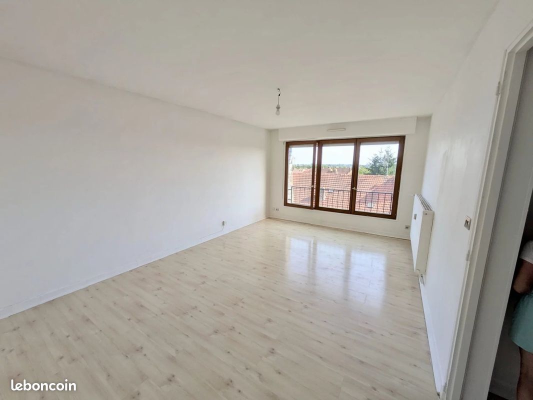 Appartement 2 pièces 52 m² · à Cambrai · 52 m² · 61 000 €