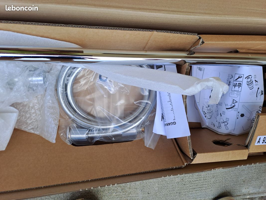 Colonne de douche thermostatique Idealrain + pomme de tête + douchette 3 jets NEUVE (image 3)