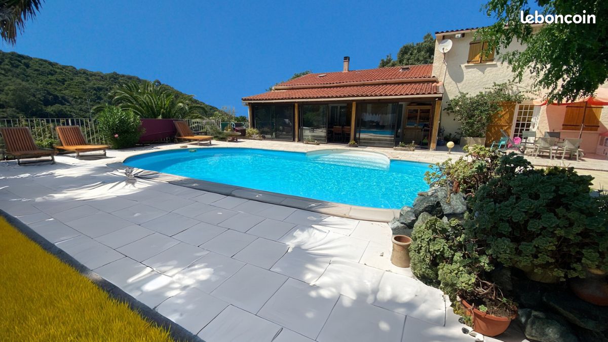 Appartement 4 pièces 238 m² · à Oletta · 238 m² · 720 000 €