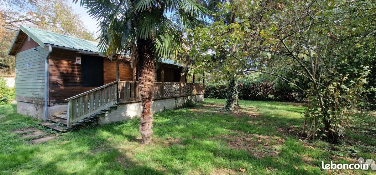 Terrain 517 m² · à Thouars · 517 m² · 48 900 €