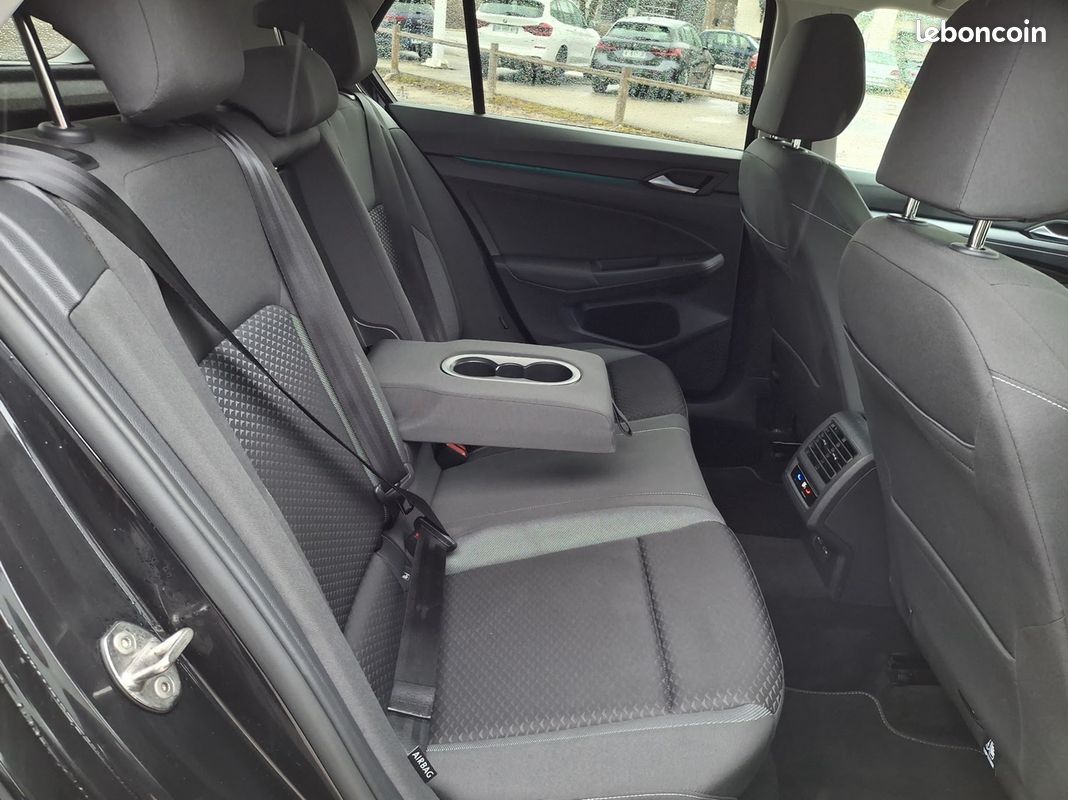 Volkswagen GOLF VIII 2.0 TDI SCR 150CH ACTIVE DSG7 (image 8)