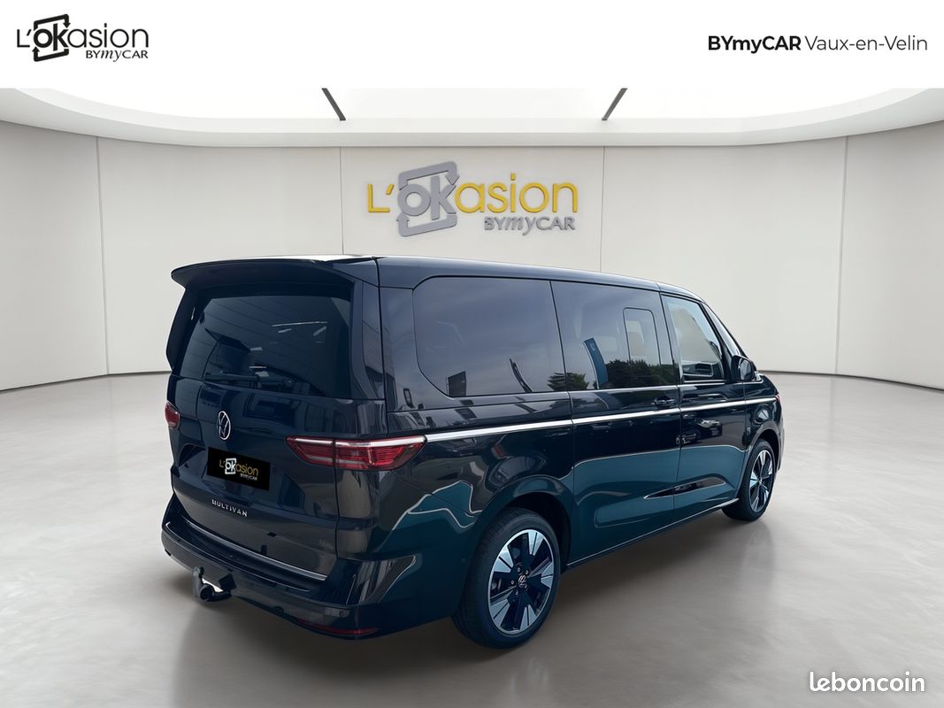 VOLKSWAGEN UTILITAIRES Multivan Court 2.0 TDI 150 DSG7 Style (image 5)