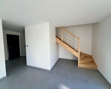 Maison 360 000 € - 100 m²