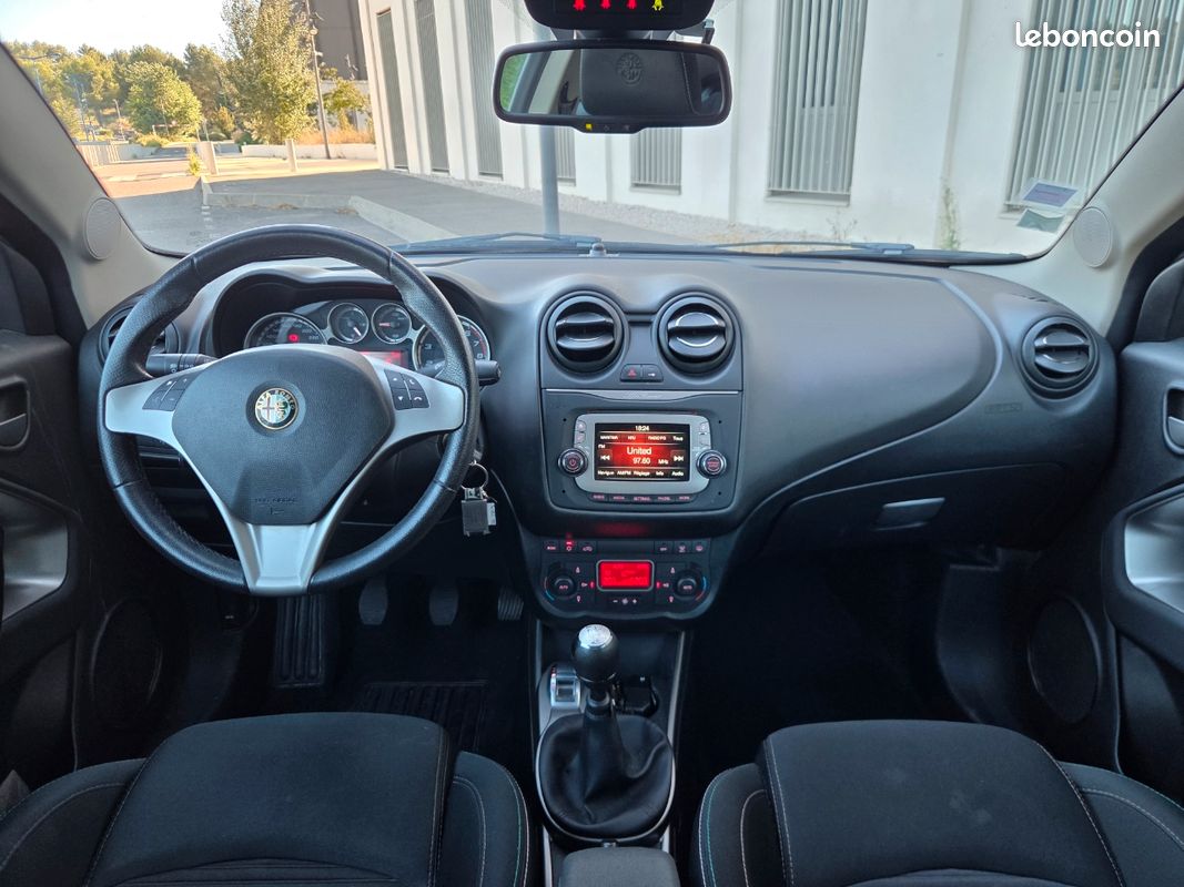 Alfa mito 0.9 twin Air 105 bv6 distinctive (image 5)