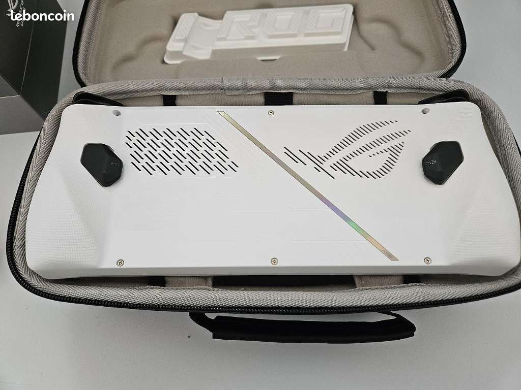 Asus Rog Ally - Ryzen Z1 Extreme (image 4)
