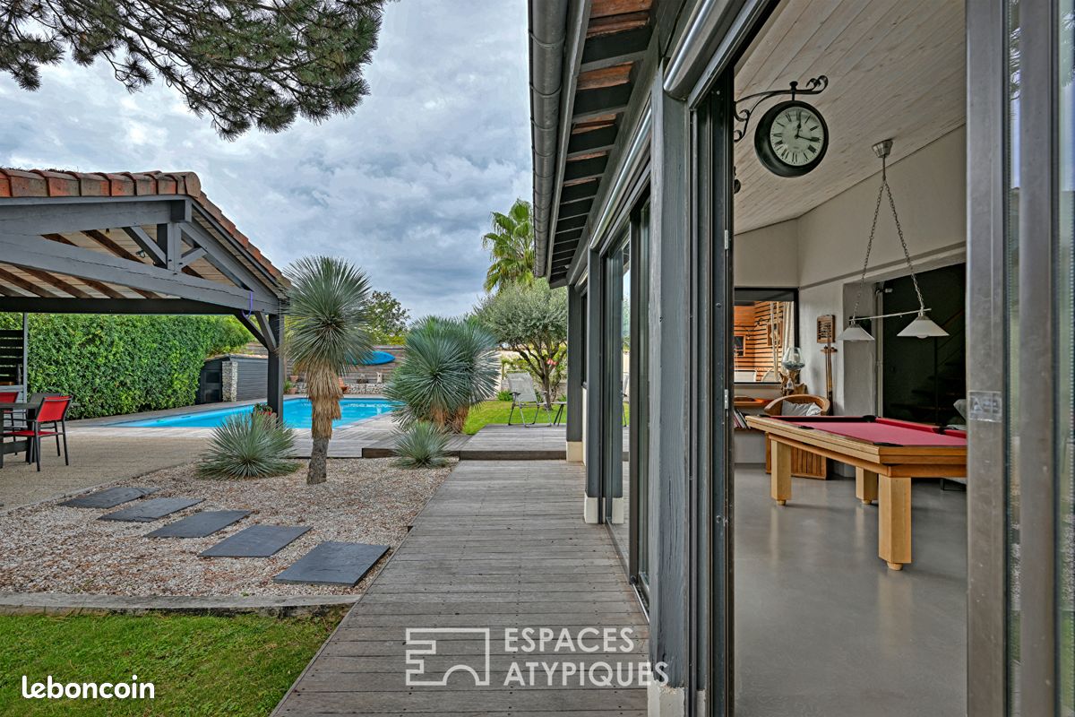 Maison 7 pièces 195 m² · à Clarensac · 195 m² · 650 000 €
