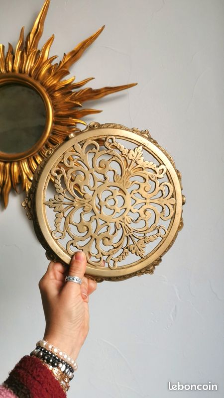 Grand dessous de plat ancien en laiton - Ma valise en carton