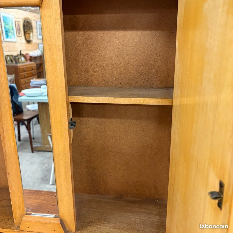 Armoire De Poupée En Bois Sculpté – Jouet Breton Années 50, 35 Cm