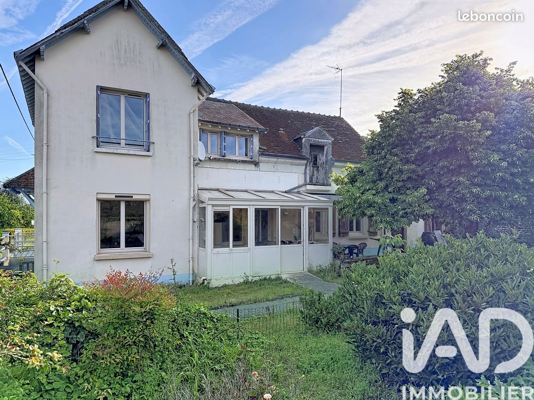 Maison 4 pièces 109 m² · à Monthou-sur-Cher · 109 m² · 145 000 €