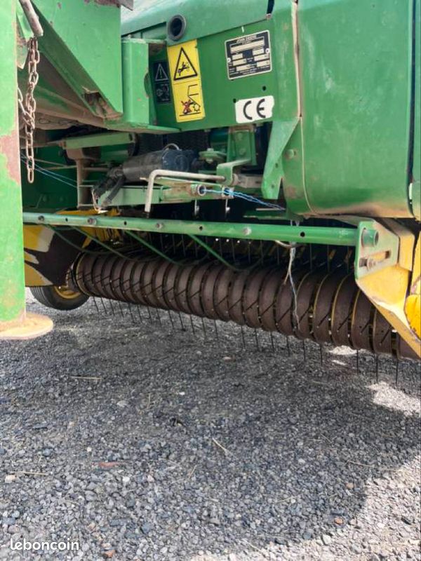 John Deere 590 (image 5)