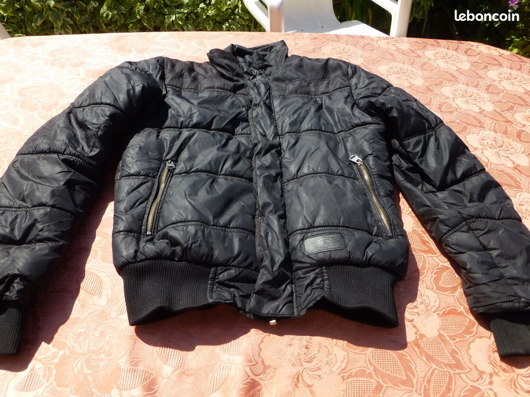 Blouson avec capuche (image 1)