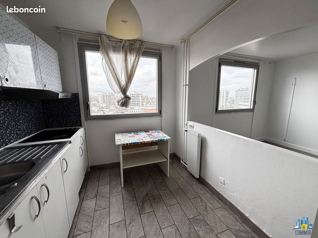 Appartement 3 pièces 62 m² · à Courbevoie · 62 m² · 1 541 €/mois