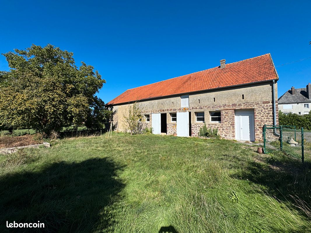 Maison 5 pièces 226 m² · à Thèreval · 226 m² · 107 500 €