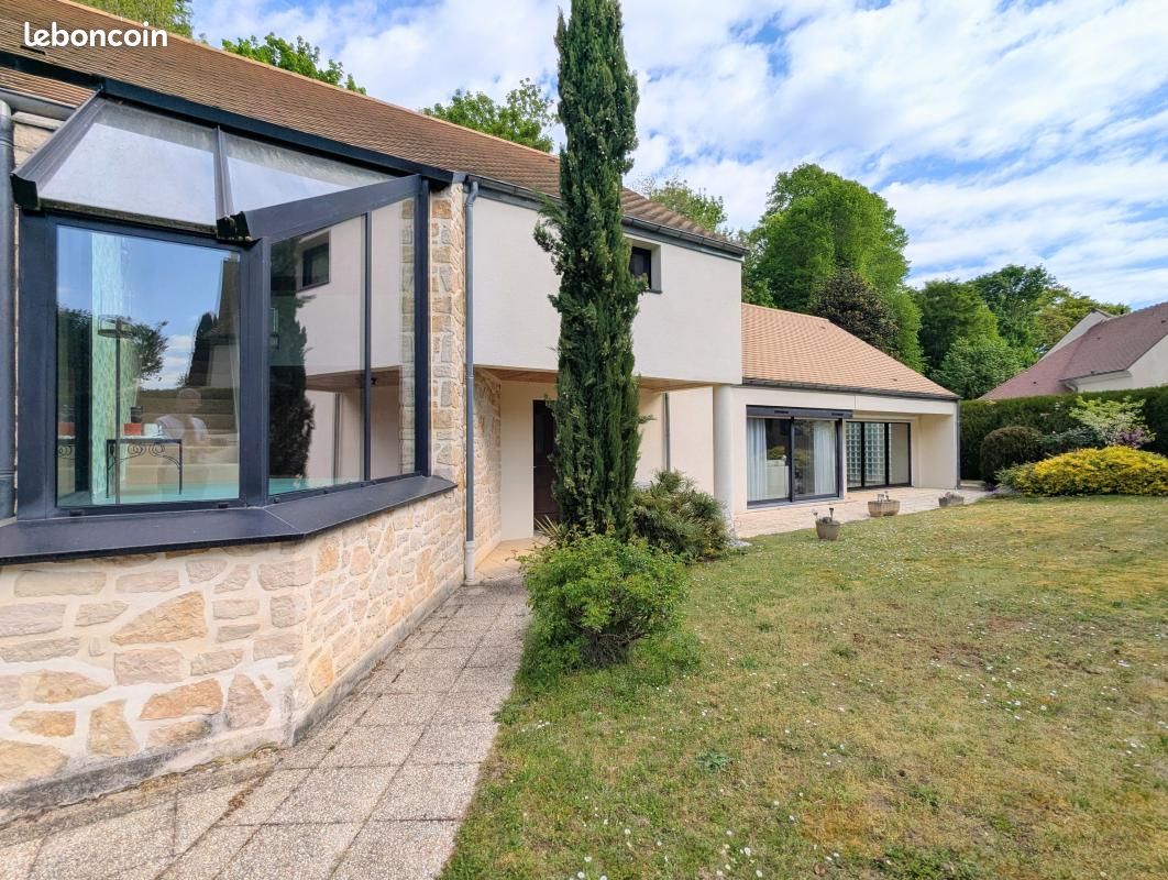 Maison 7 pièces 203 m² (image 2)