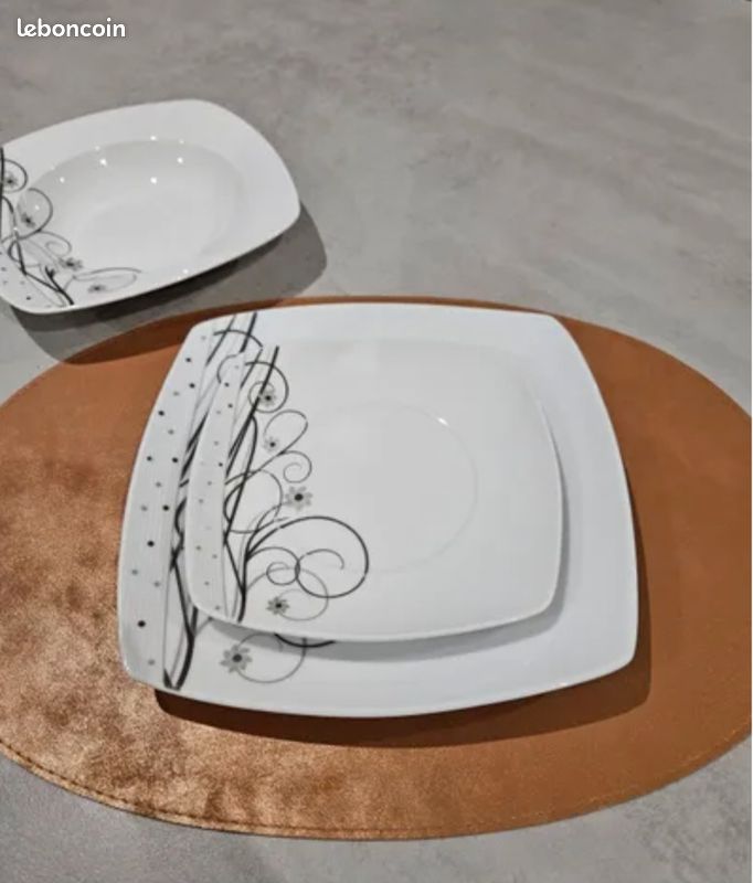 Service vaisselle porcelaine blanche et grise (image 5)