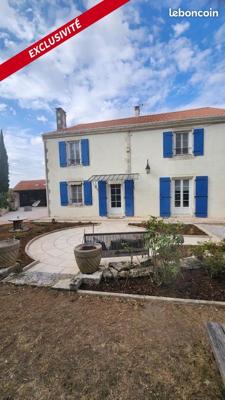 Maison 7 pièces 269 m² · à La Devise · 269 m² · 530 000 €