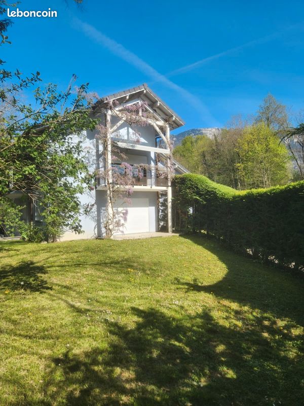 Appartement 2 pièces 50 m² · à Aix-les-Bains · 50 m² · 265 000 €