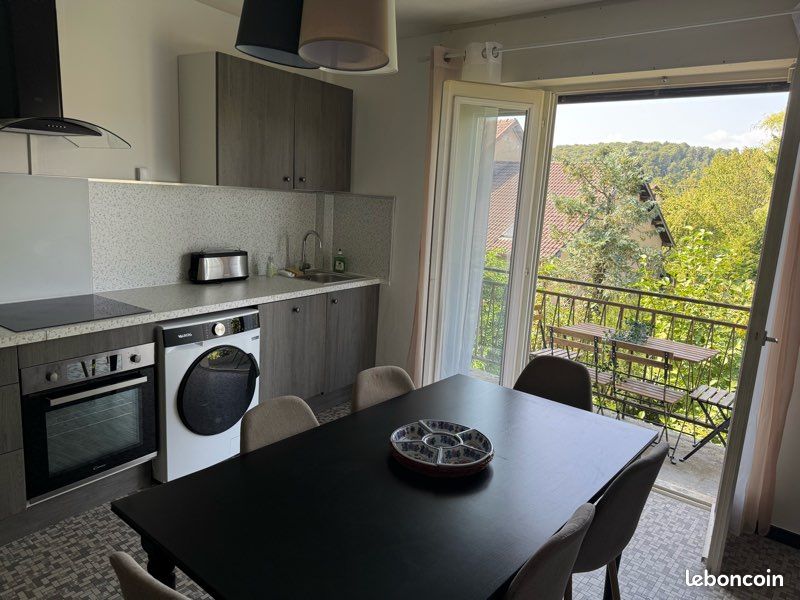 Appartement 3 pièces 80 m² · à Essert · 80 m² · 660 €