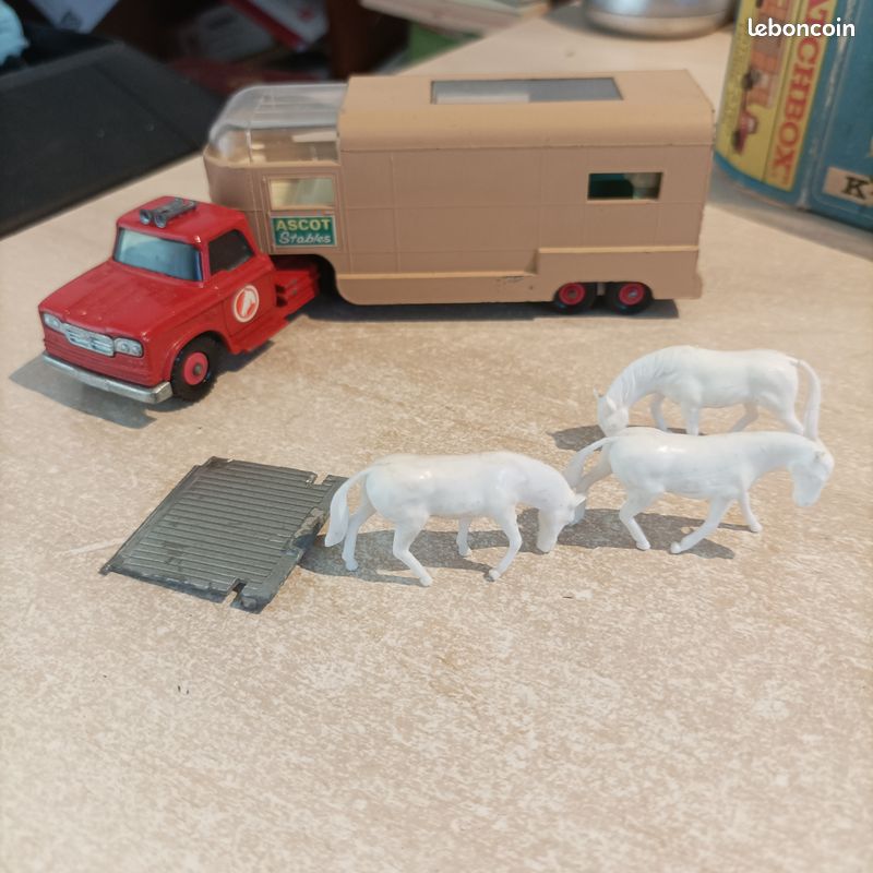 Shop matchbox dodge truck Free Shipping Matchbox King Size K 11 Fourgonnette de
