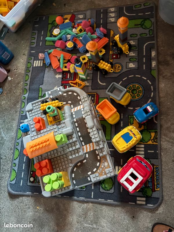 Jeux d’assemblages et puzzle ferme incomplets (image 2)