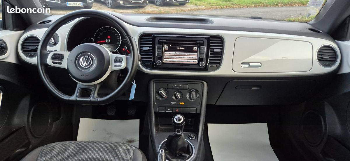 Volskwagen coccinelle 1.6 tdi 105 cv vintage (image 7)