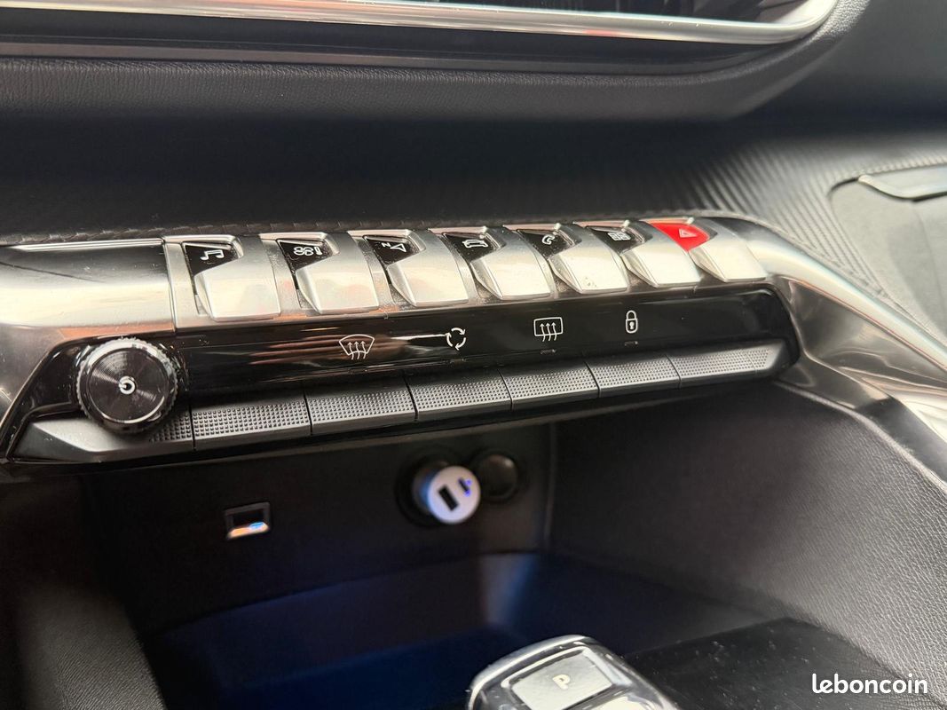 Peugeot 5008 Active Business HDI 130cv EAT8 (image 14)