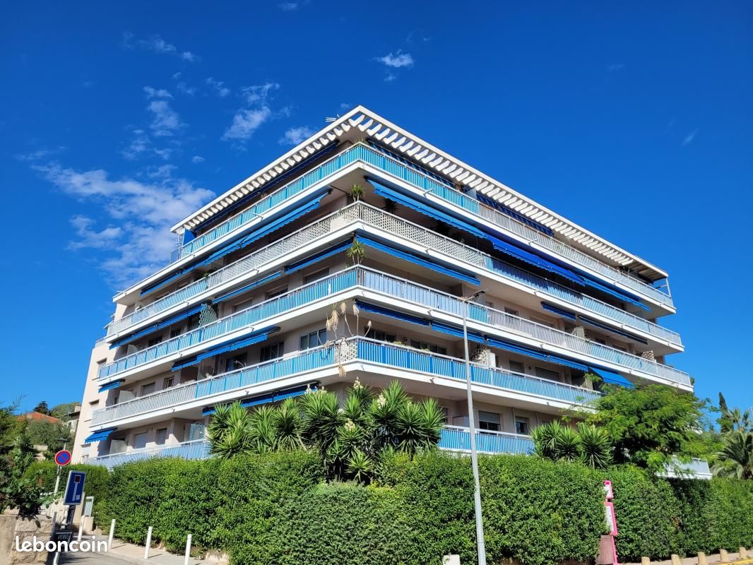 Appartement 1 pièce 24 m² · à Antibes · 24 m² · 750 €/mois