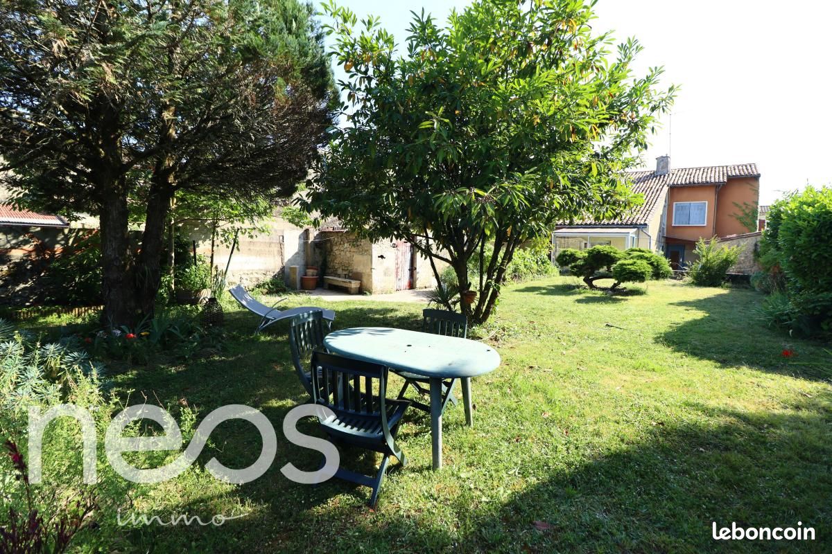 Maison 5 pièces 135 m² · à Béguey · 135 m² · 159 500 €
