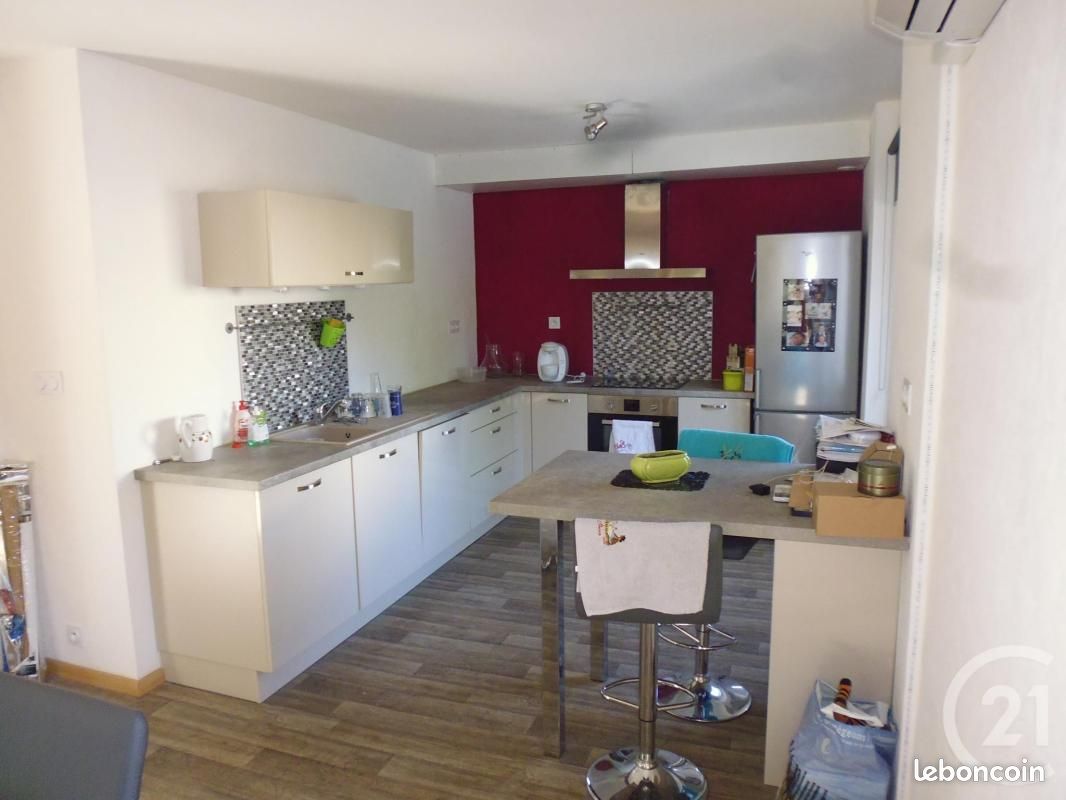 Appartement 4 pièces 75 m² · à Andelnans · 75 m² · 640 €