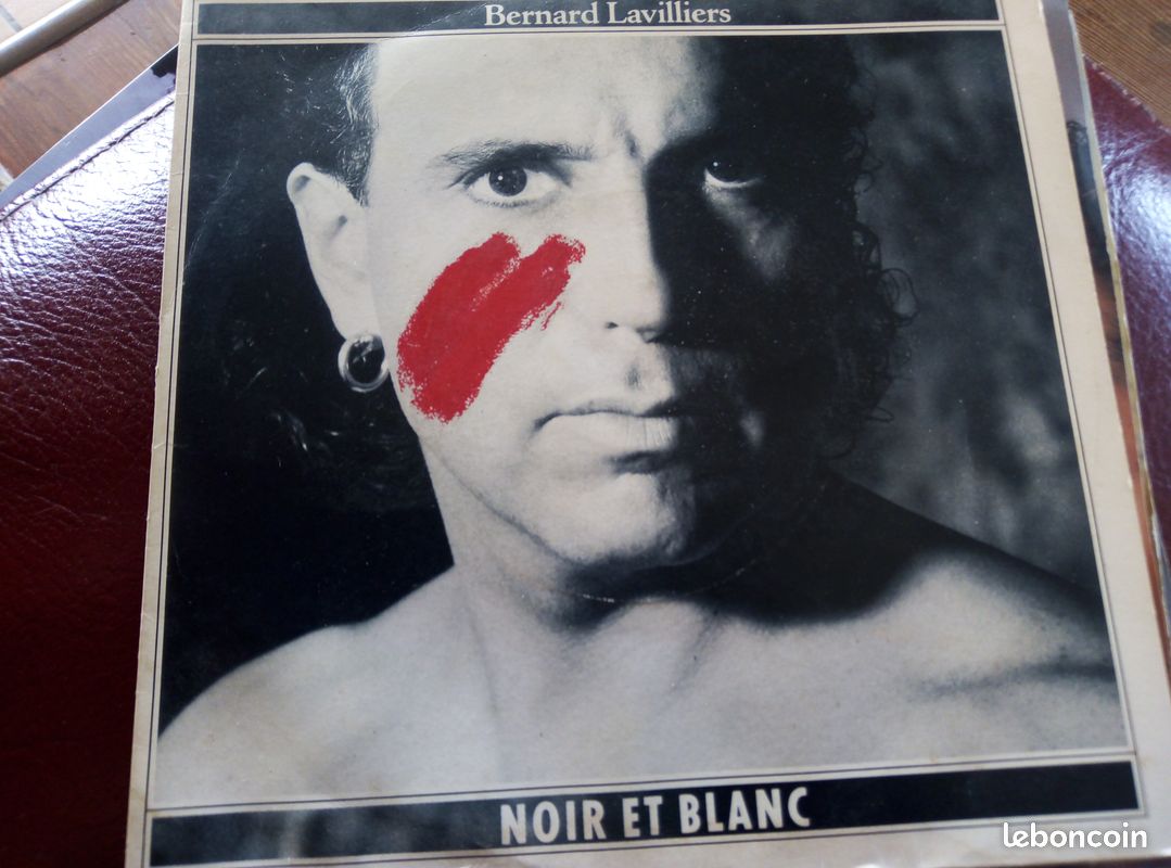 45t vinyle BERNARD LAVILLIERS noir et blanc. TBE (image 1)