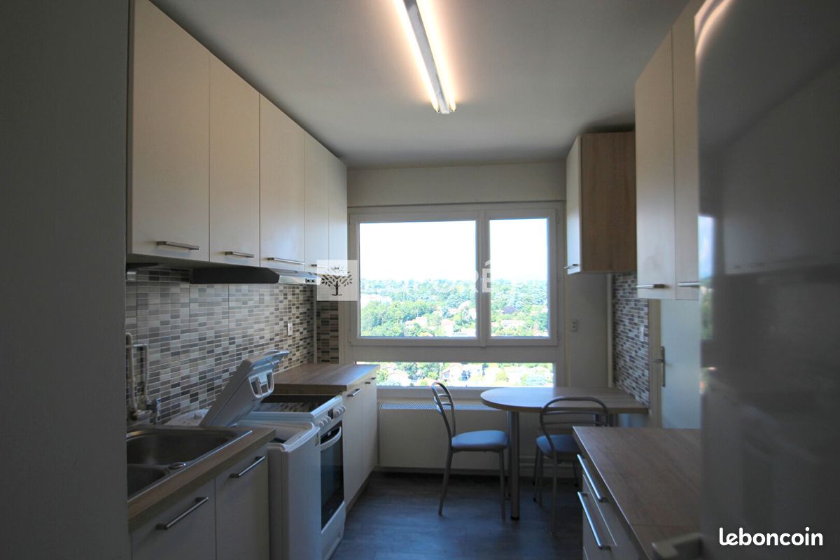 Appartement a louer oullins-pierre-benite - 3 pièce(s) - 69 m2 - Surfyn