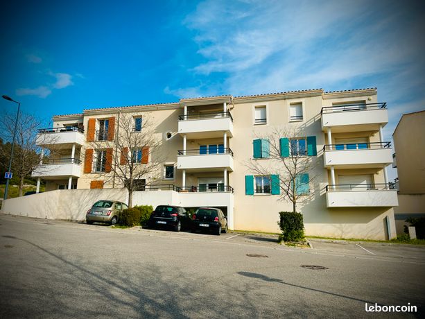 Beau T2 à Ensues résidence les Coulins