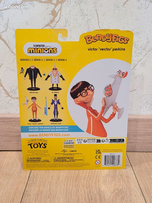 Figurine Bendyfigs Minions the Noble Collection Victor "Vector" perkins neuf (image 4)