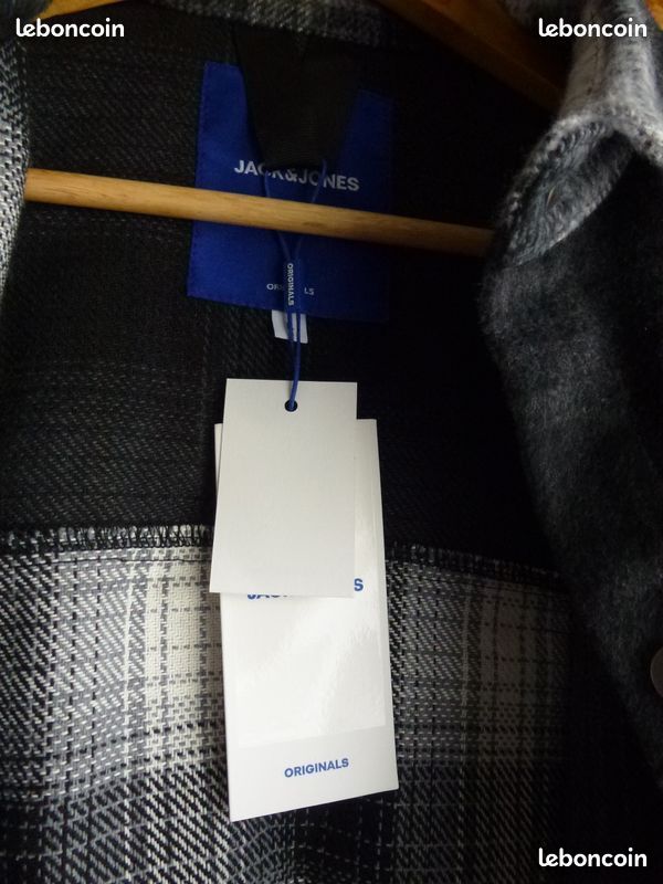 Grosse veste surchemise homme neuve automne / hiver marque Jack&Jones gris blanc taille L ( valeur 65 ) toute douce style polaire vendu 39 (mishaupalsachom) (image 6)