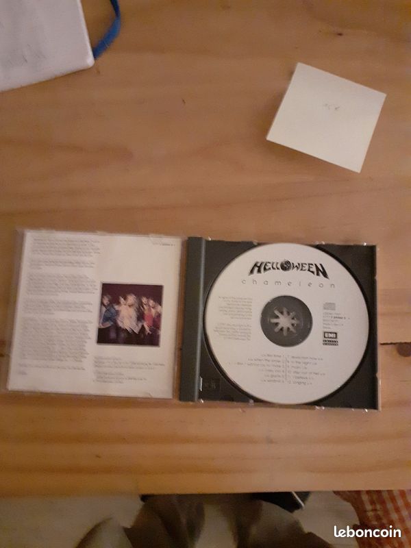 Vends cd helloween chameleon (image 2)