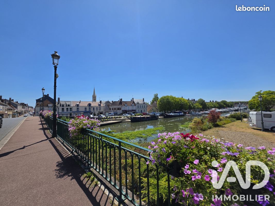 Appartement 3 pièces 60 m² · à Briare · 60 m² · 450 €/mois