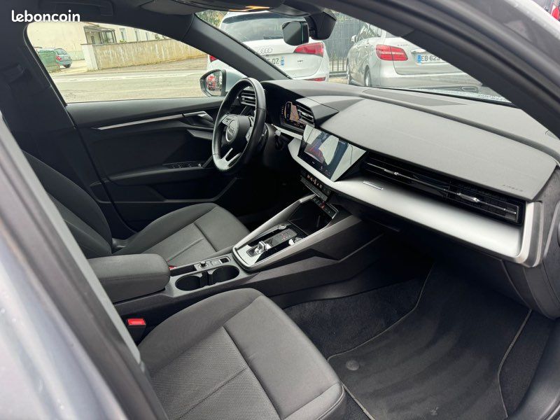 Audi A3 Sportback 35TDI 2.0 TDI 150cv S Tronic 7 (image 4)