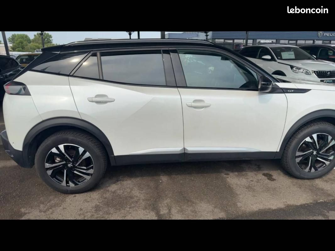 Peugeot 2008 PureTech 130 S&S EAT8 - GT (image 6)