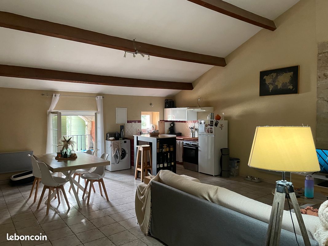 Appartement 2 pièces 50 m² · à Châteaurenard · 50 m² · 630 €/mois