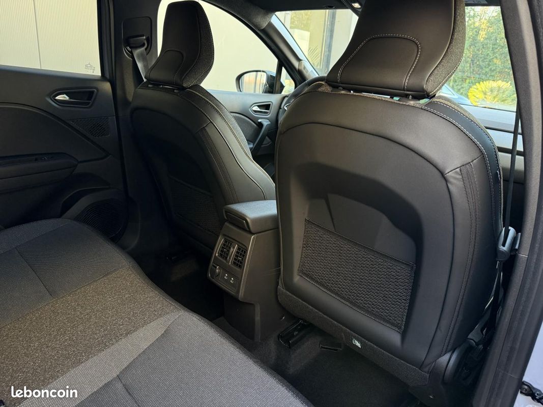 RENAULT SYMBIOZ E-Tech FULL Hybride 160 TECHNO - PACK HIVER-HAYON ELEC-ROUE DE SECOURS (image 15)