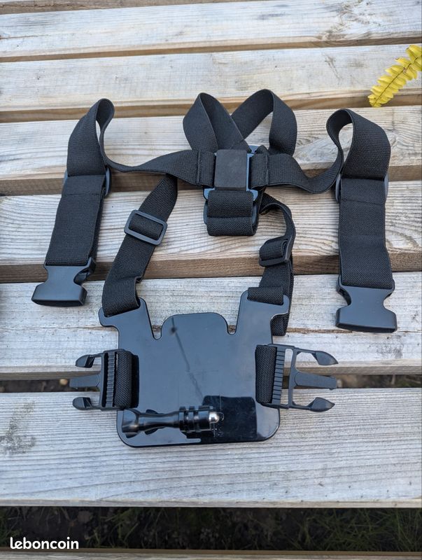 Kit fixations pour caméras embarques type gopro (image 2)