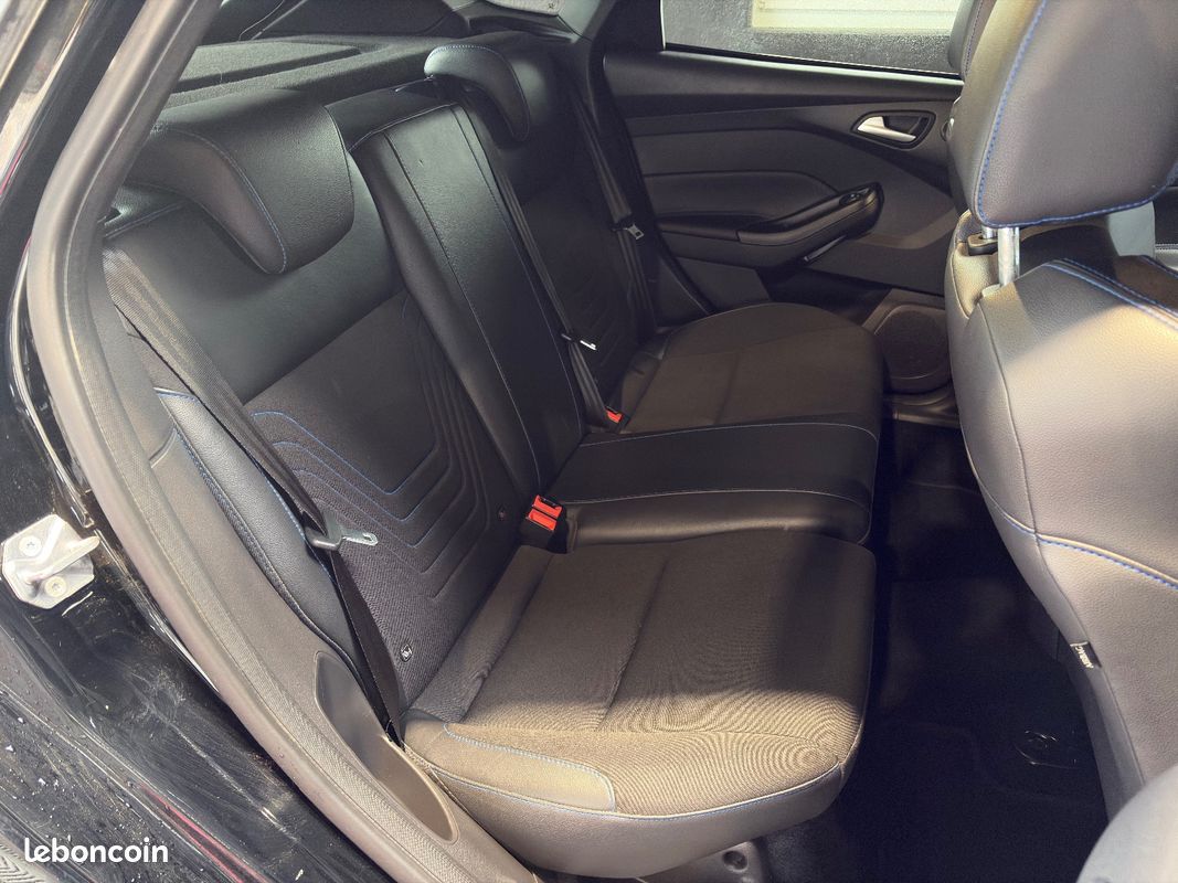 FORD FOCUS 2.3 EcoBoost 350 CV RS - Entretien complet FORD - Apple Carplay - Sono Sony - (image 15)