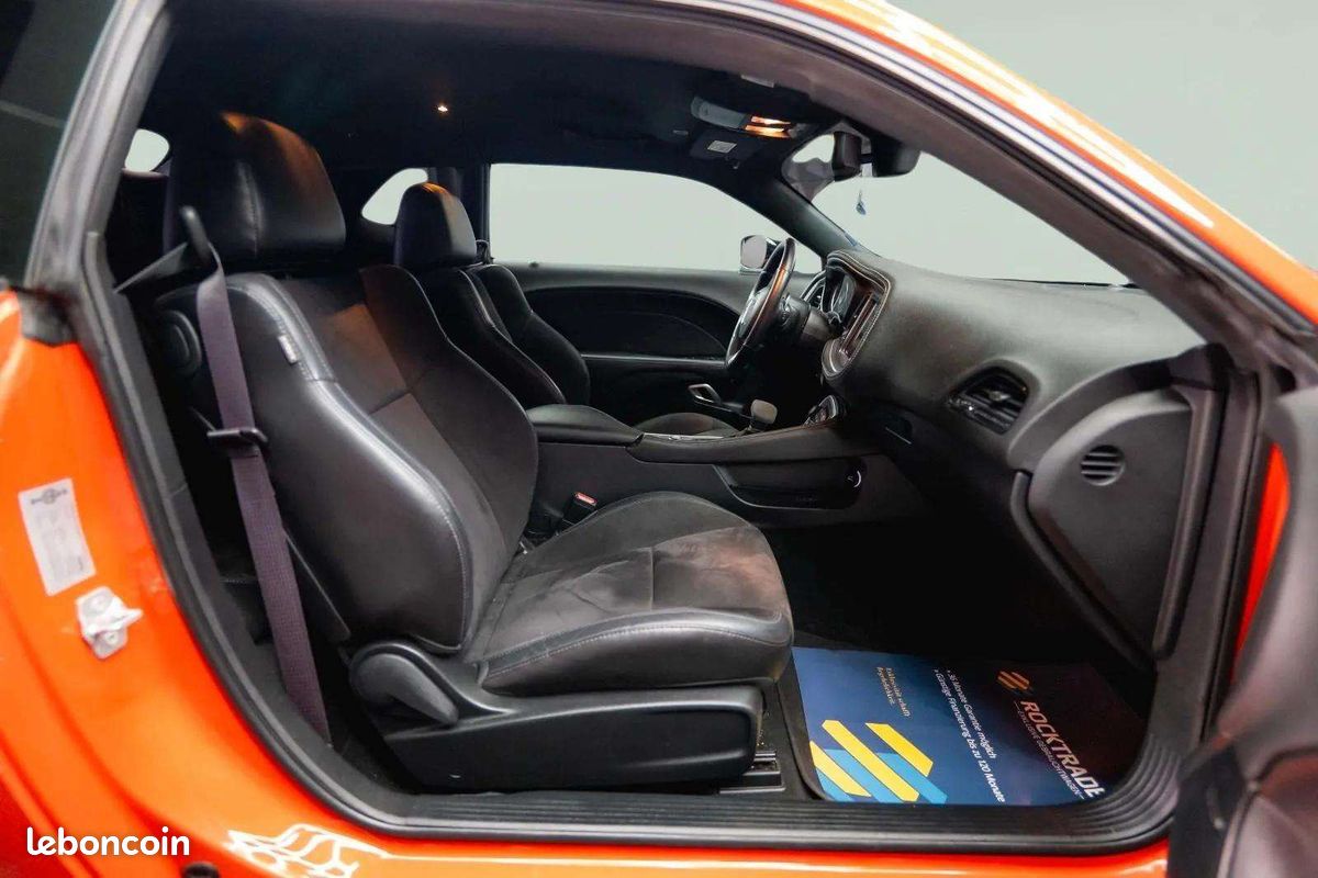 Dodge CHALLENGER 5.7 V8 R/T * NAP * Pack SRT * H&K * R20 (image 15)
