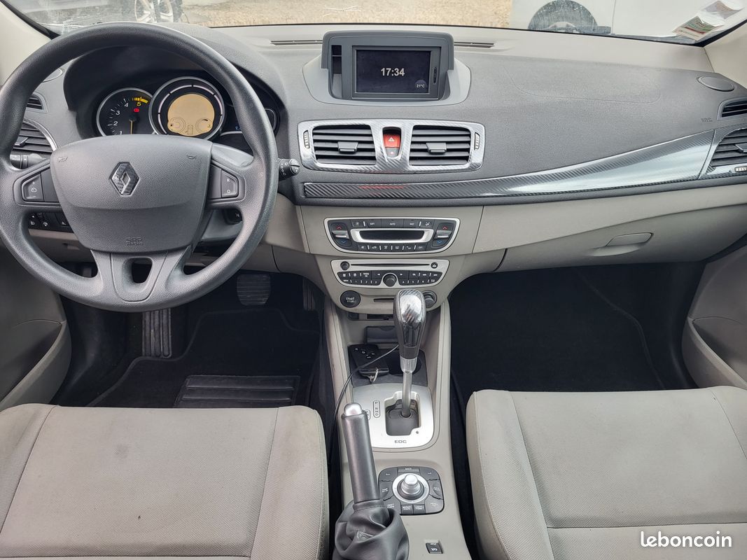Renaut megane 3 estate 1.5 dci 110 ch boite automatique (image 3)