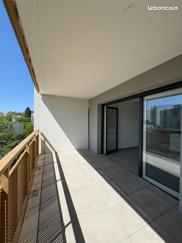 Appartement 4 pièces 76 m² · à Saint-Priest · 76 m² · 250 000 €
